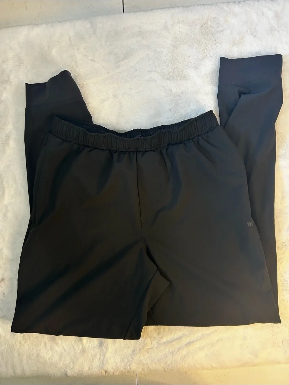 DSG Men’s Black Athletic Jogger Pants Small Active Training Gym Stretch
